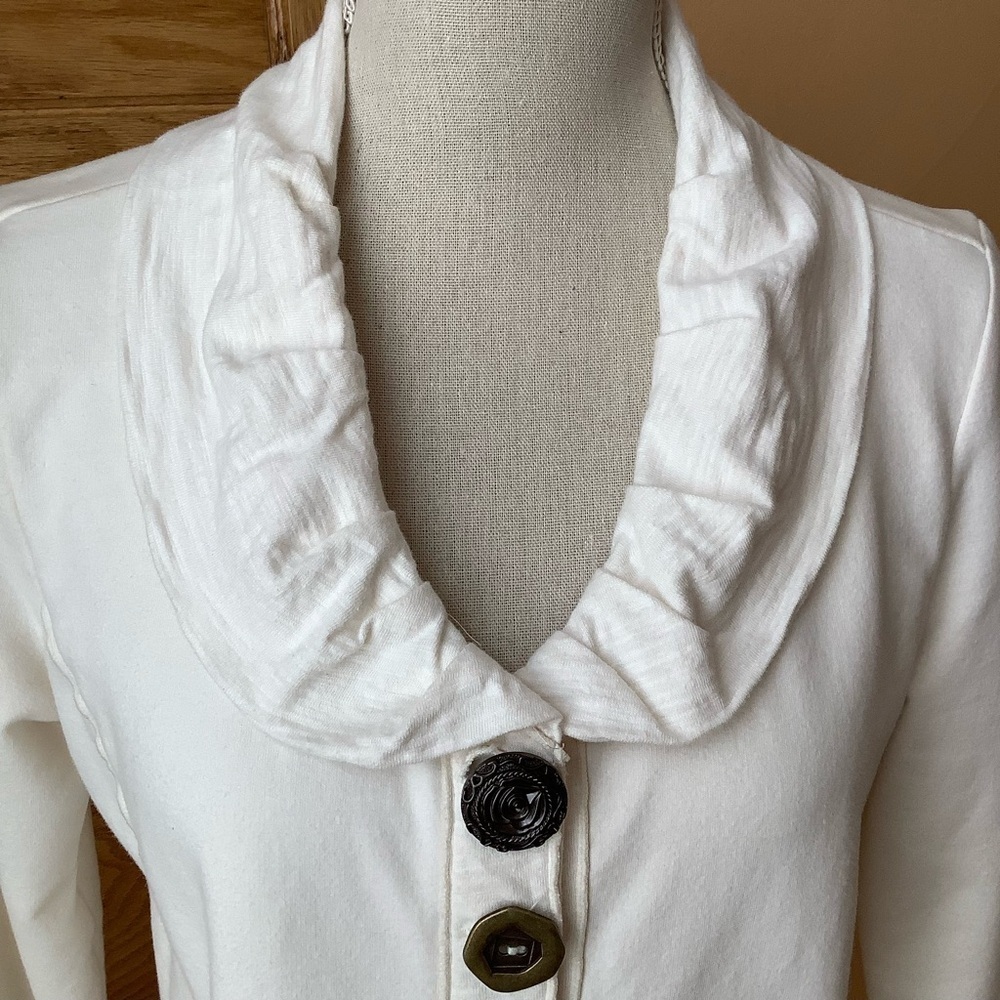 NEON BUDDHA Cream French Terry Ruffle Cardigan Button Jacket Size S - Picture 5 of 15
